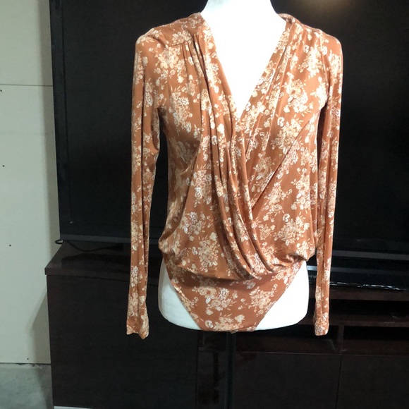 NWT free people bodysuit - Picture 6 of 11